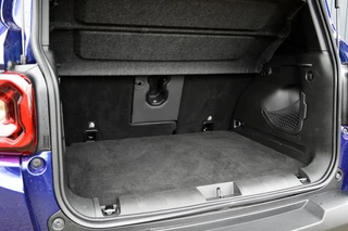 Jeep Renegade – thumbnail 9
