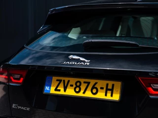 Jaguar E-PACE – thumbnail 35