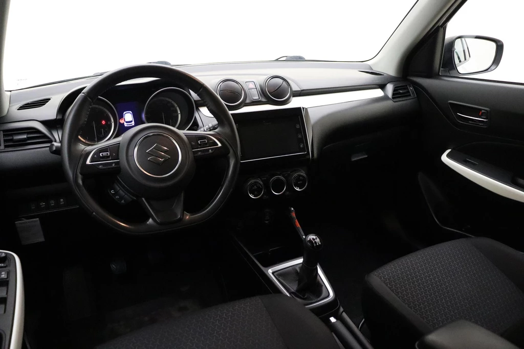 Suzuki Swift – foto 11