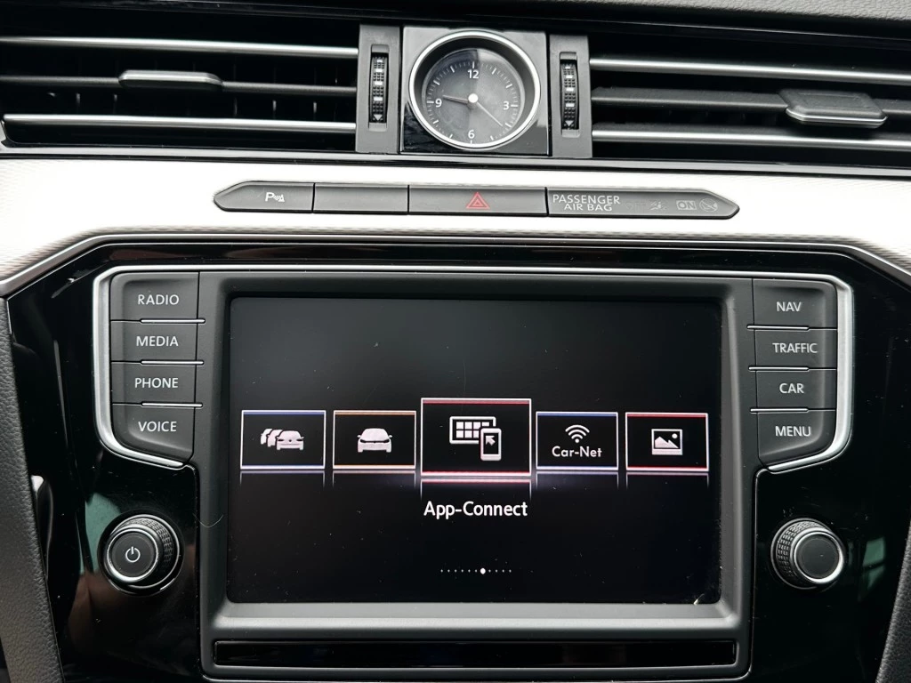 Volkswagen Passat – foto 21