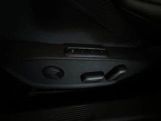 Volkswagen Golf – thumbnail 21