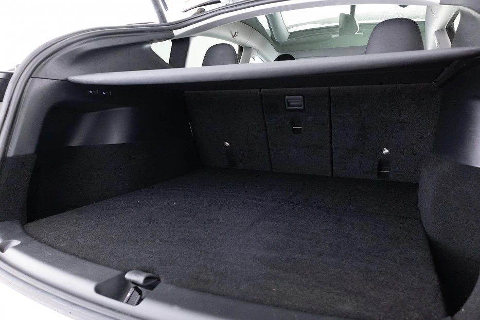 Tesla Model Y – foto 33
