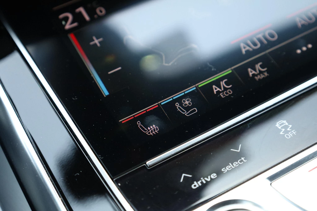 Audi Q8 – foto 23