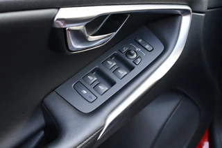 Volvo V40 – thumbnail 33