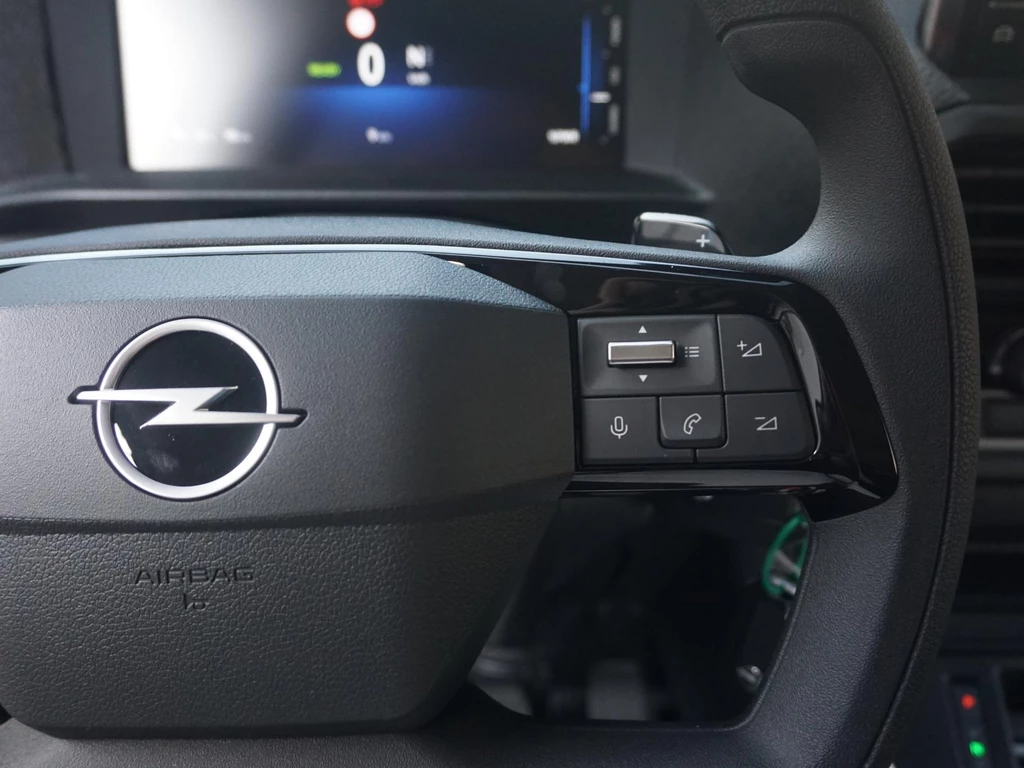 Opel Vivaro – foto 30