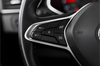 Renault Clio – thumbnail 22