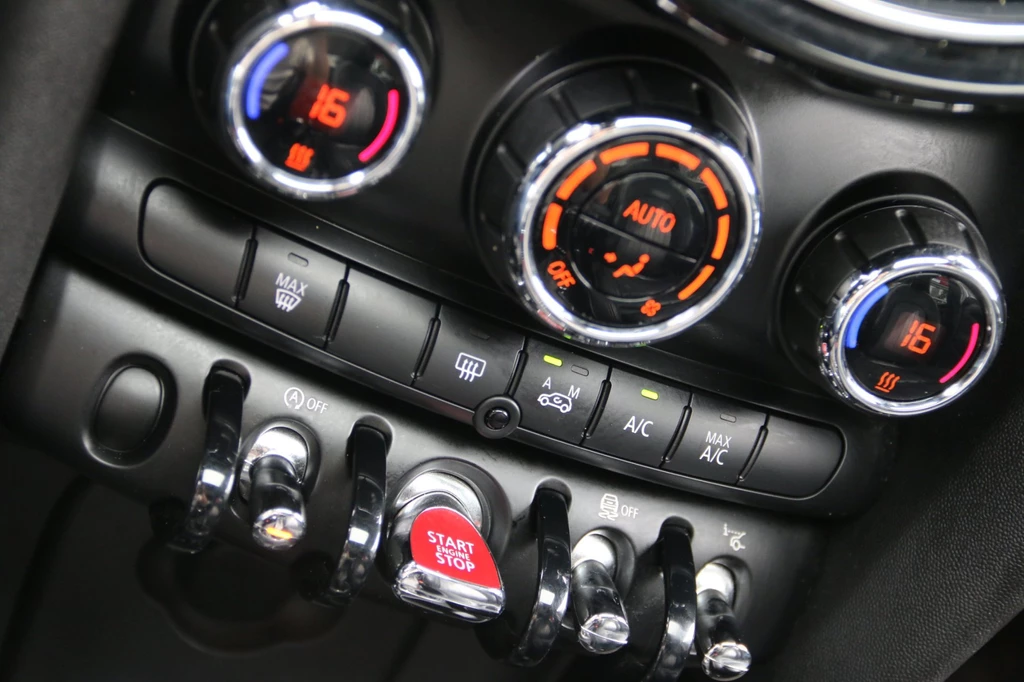 MINI 5-deurs – foto 11