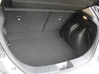 Nissan Leaf – thumbnail 25