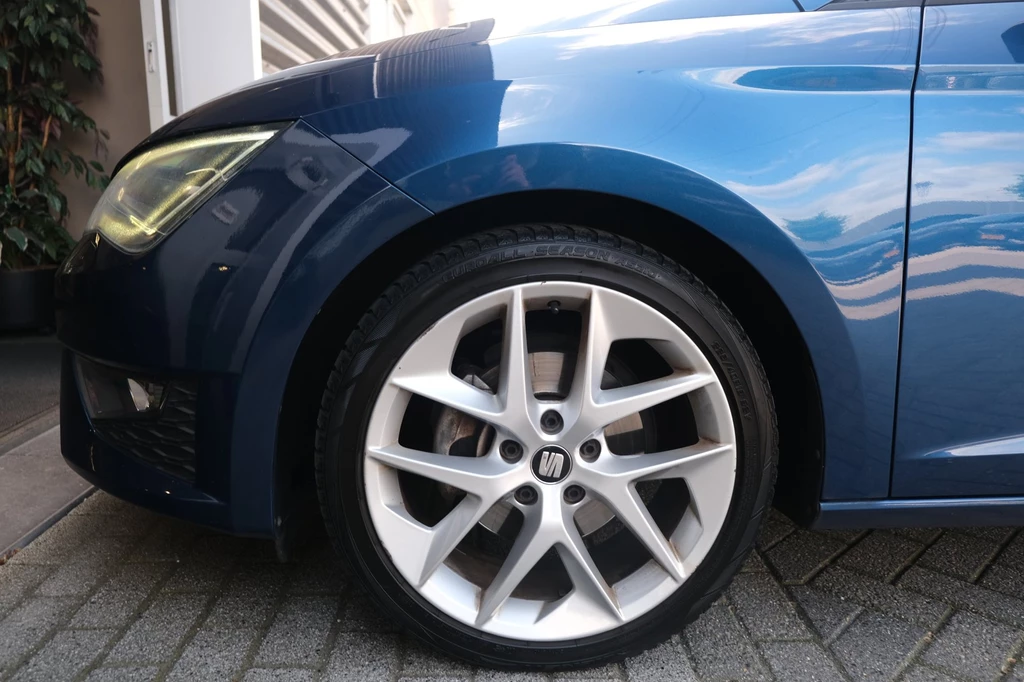 SEAT Leon – foto 10