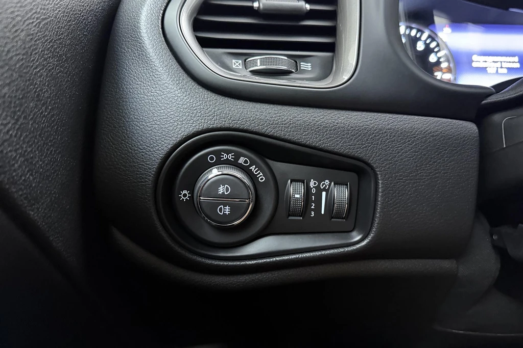 Jeep Renegade – foto 19