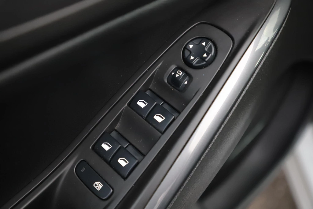 Opel Grandland X – foto 16
