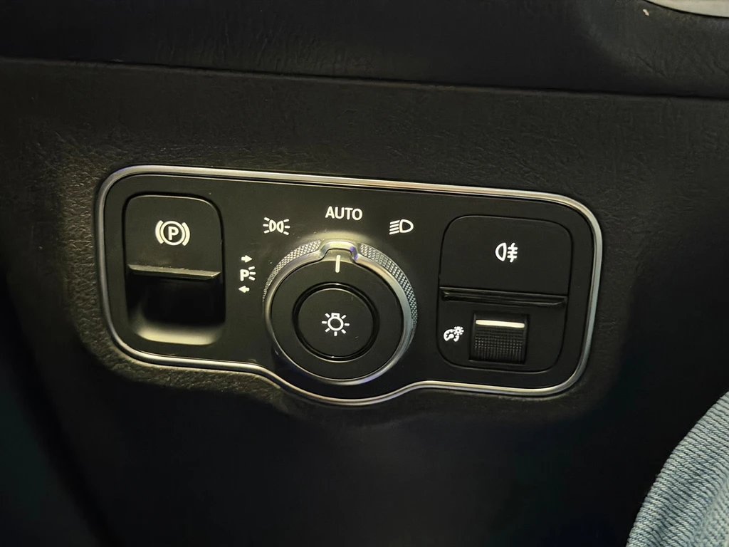 Mercedes-Benz GLB – foto 29