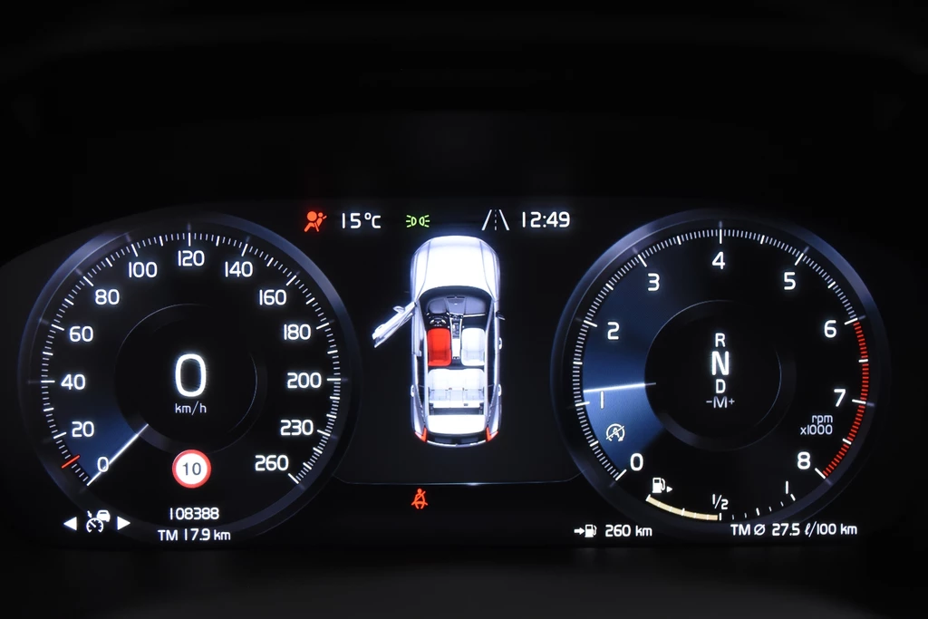 Volvo XC40 – foto 18