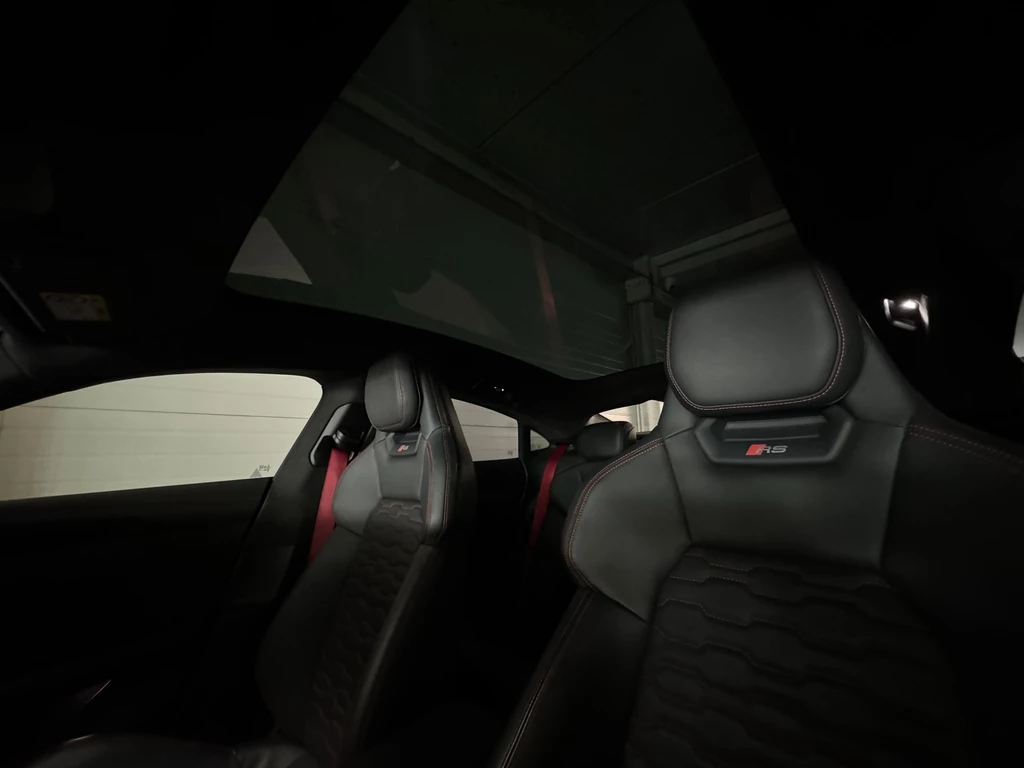 Audi e-tron GT – foto 32