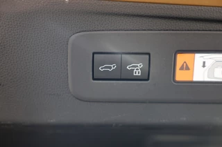 Toyota Land Cruiser – thumbnail 9