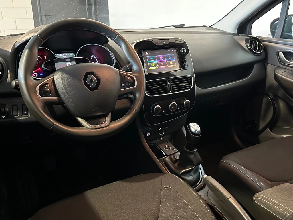 Renault Clio – foto 18