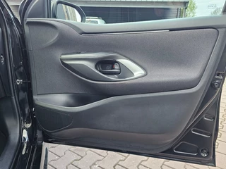 Toyota Yaris – thumbnail 32