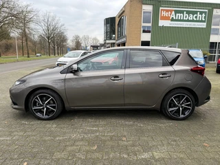 Toyota Auris – thumbnail 3