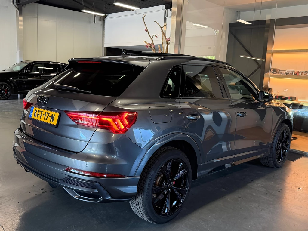 Audi Q3 – foto 11