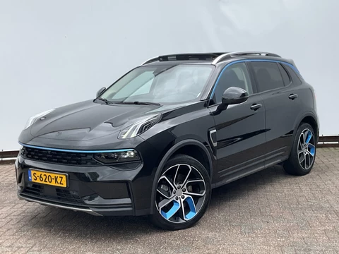 Lynk & Co 01 1.5 PHEV 262PK Adapt.Cruise 360° Cam Carplay Plug-in Stoelverw Vol opties!
