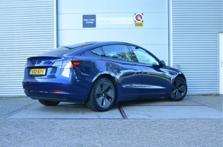 Tesla Model 3 – thumbnail 3