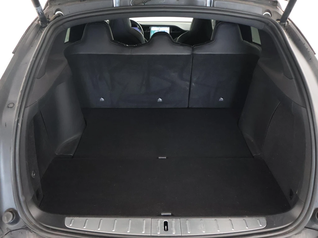 Tesla Model X – foto 20