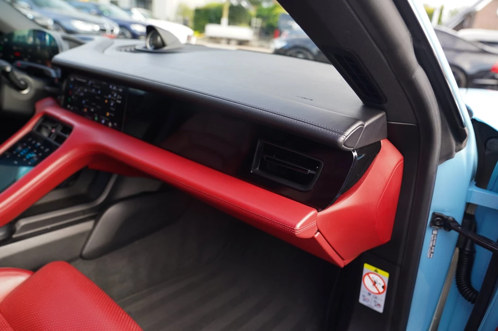 Porsche Taycan – foto 35