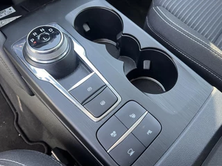Ford Kuga – thumbnail 11