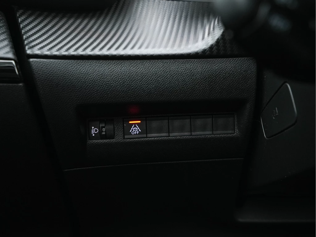 Peugeot e-2008 – foto 21