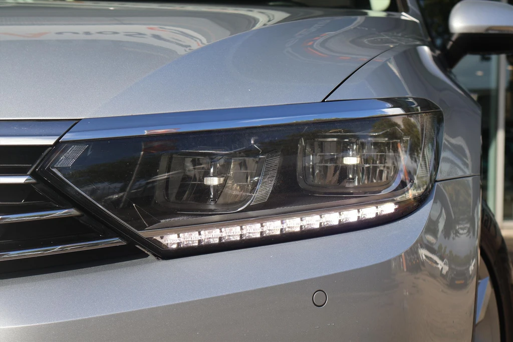 Volkswagen Passat – foto 10