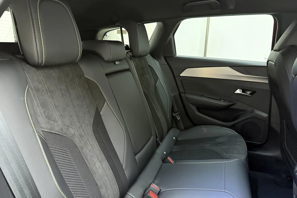 Peugeot e-308 – foto 15