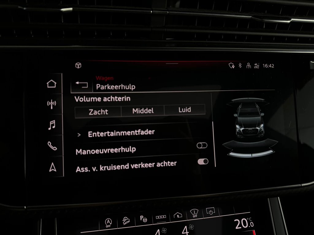 Audi RSQ8 – foto 31