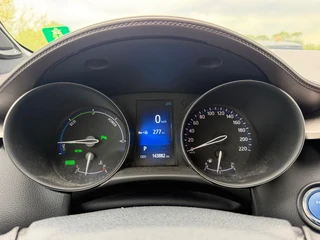 Toyota C-HR – thumbnail 10