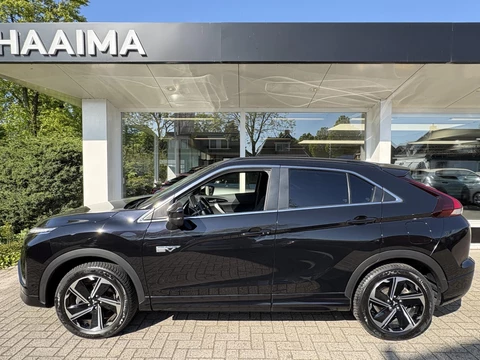 Mitsubishi Eclipse Cross 2.4 PHEV Instyle | 360gr camera | Trekhaak | Navigatie | Adaptieve Cruise Control | Dodehoek detectie