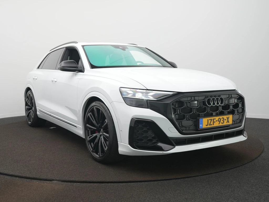 Audi Q8 – foto 9
