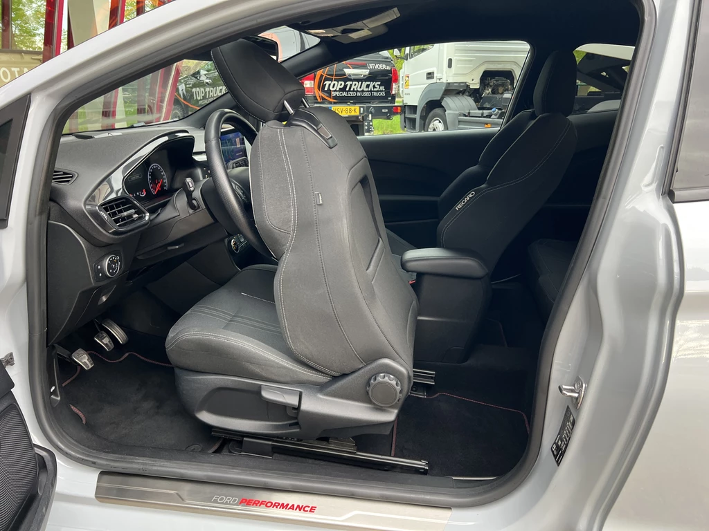 Ford Fiesta – foto 19