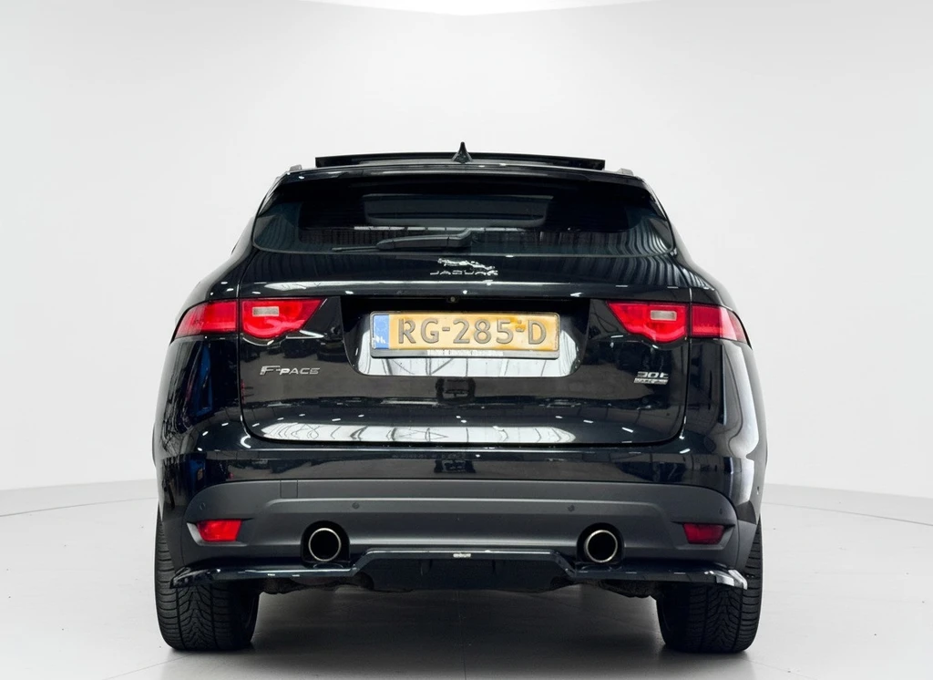 Jaguar F-PACE – foto 4