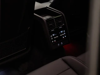 Porsche Cayenne – thumbnail 32