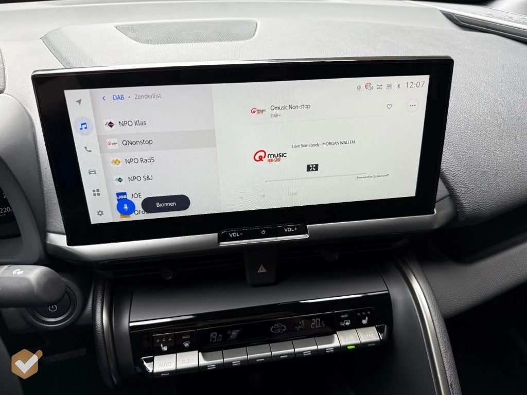 Toyota C-HR – foto 37