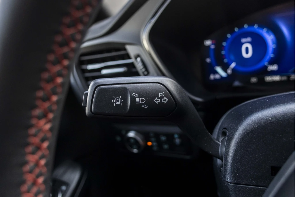 Ford Kuga – foto 33