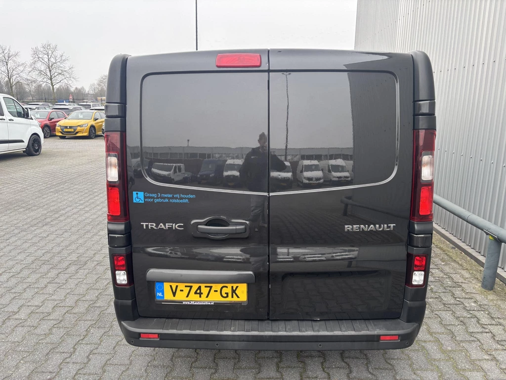 Renault Trafic – foto 5