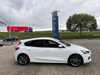 Ford Focus – thumbnail 8