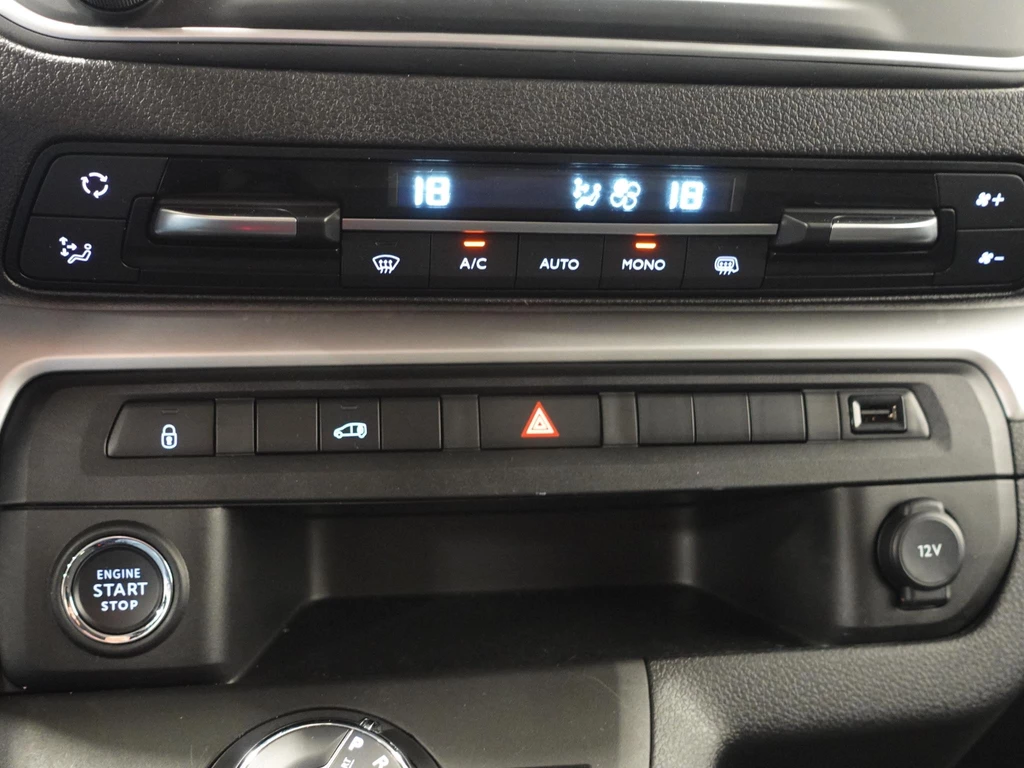 Opel Vivaro – foto 36