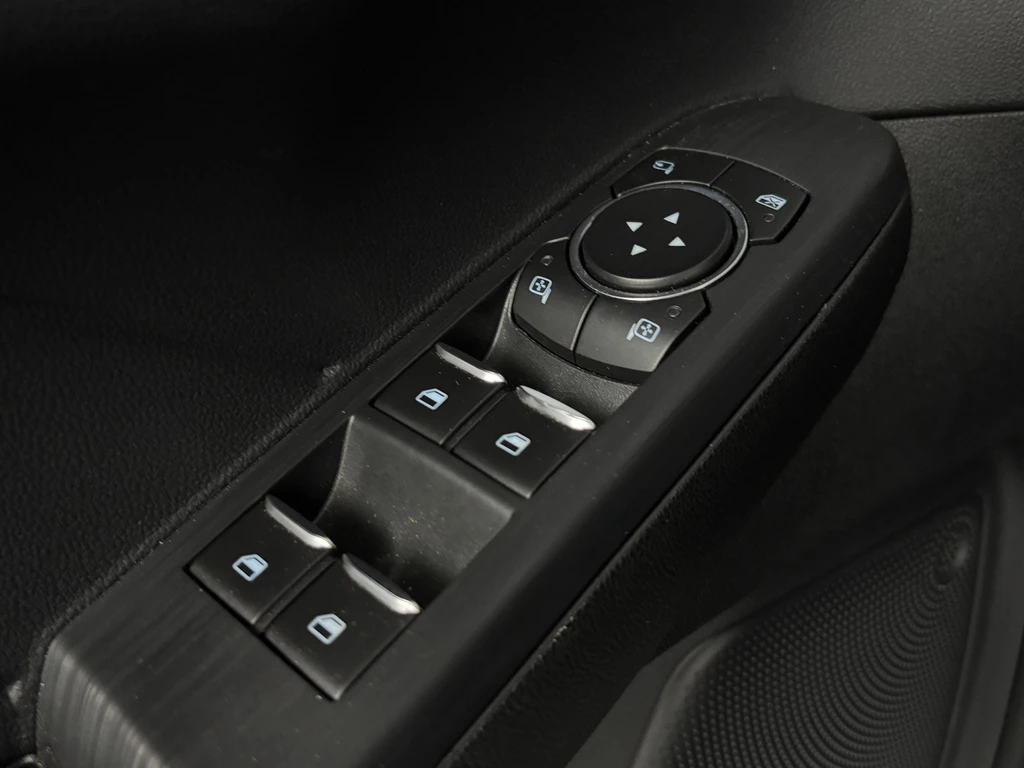 Ford Kuga – foto 18