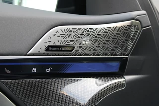 BMW M5 – thumbnail 24