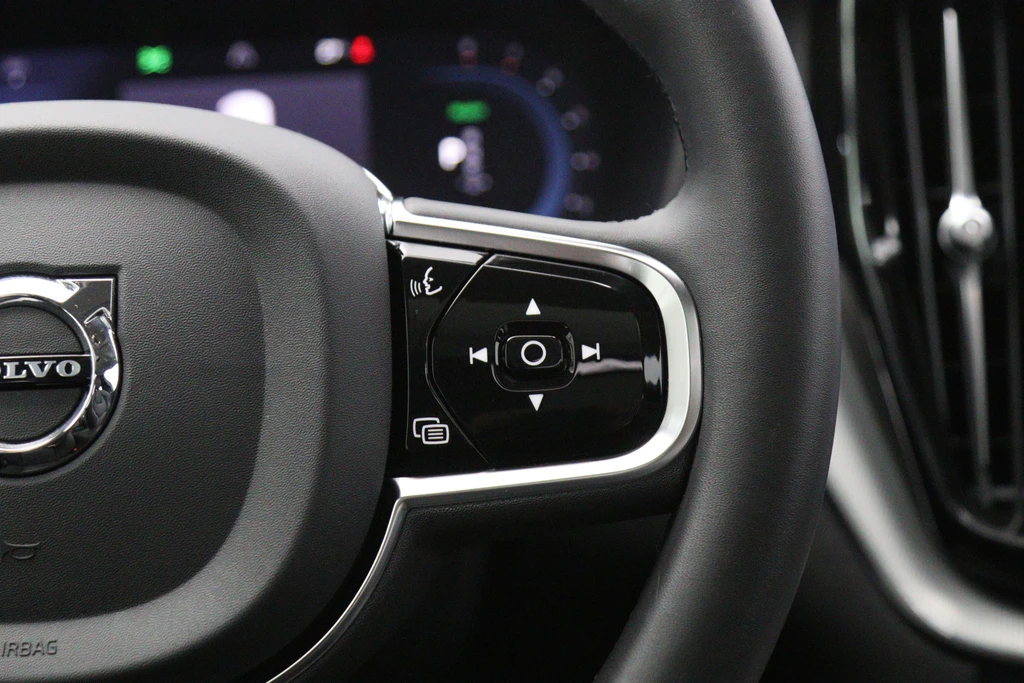 Volvo XC60 – foto 21