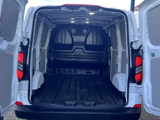 Ford Transit Custom – thumbnail 11