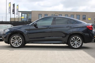 BMW X6 – thumbnail 2