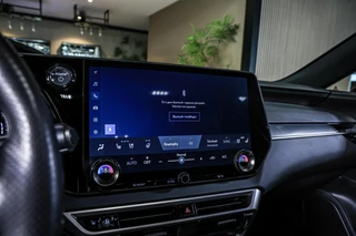 Lexus RX – thumbnail 42