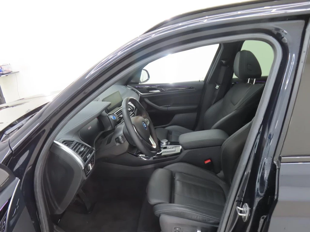 BMW iX3 – foto 7